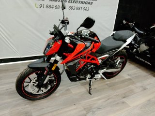 SWM Naked 125  15 CV ABS ¡ PRECIO INCREÍBLE !