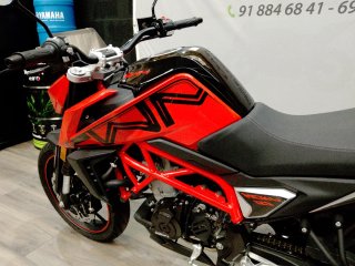 SWM Naked 125  15 CV ABS ¡ PRECIO INCREÍBLE !