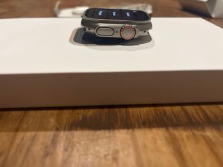 Apple Watch Ultra 2 Nuevo con Correa