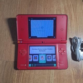 DSi XL Edición Especial Mario (25 Aniversario)