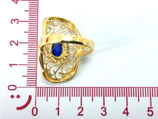 sortija oro 18k con piedra con circonita,zafiro