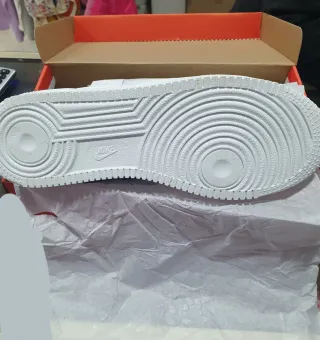 Zapatillas deportivas Nike Air Force Blancas y Mar