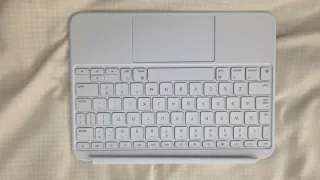 Apple Magic Keyboard Folio iPad 10th generation