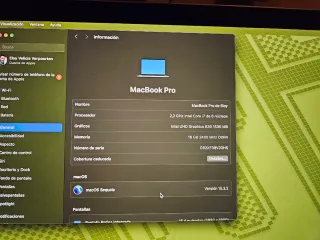 MacBook Pro 2018 16GB RAM 500GB SSD i7