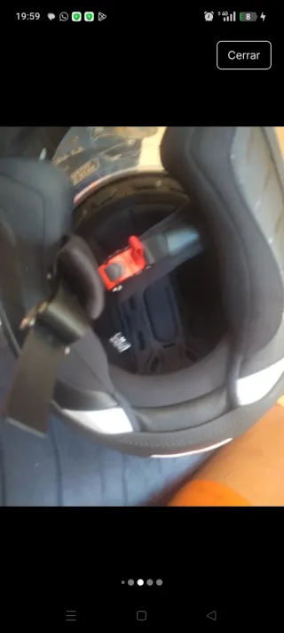 Casco de moto blanco