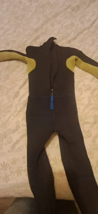 Neopreno niño OLAIAN talla 6