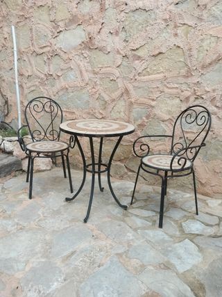 Mesa y Silla Terraza Cerámica Metal