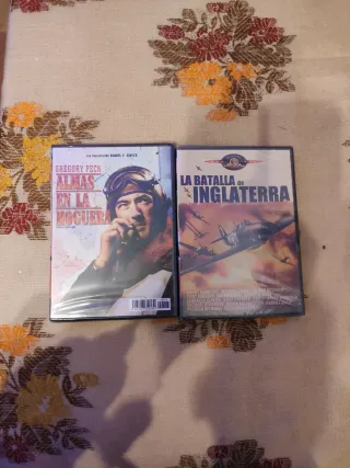 DVDs Películas Almas en la hoguera y La Batalla de
