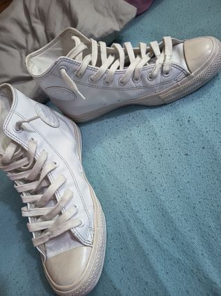 Converse Chuck Taylor All Star Hi Leather Blancas