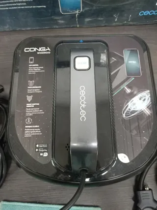 Robot Limpiacristales Cecotec Windroid 990