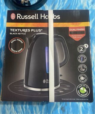 Hervidor Russell Hobbs Textures Plus+