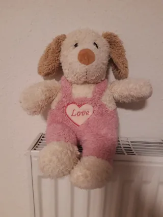 Peluche perro rosa con corazón Love