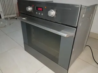 Horno Electrolux con temporizador