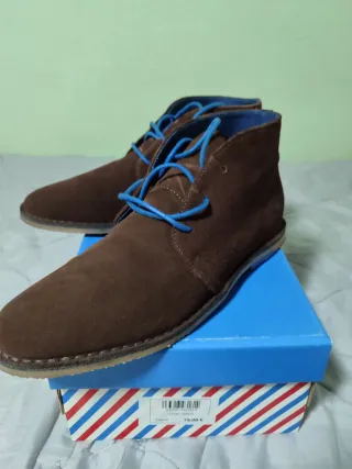 Botines de ante hombre de piel.