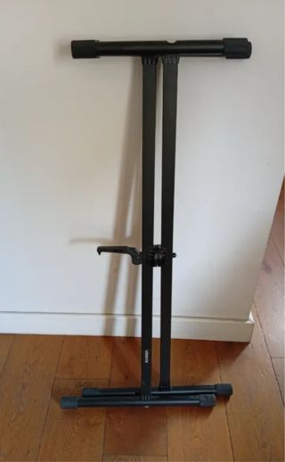 Teclado Piano Yamaha con soporte