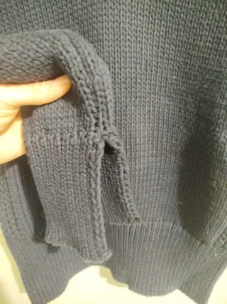 Jersey azul marinocon cordones