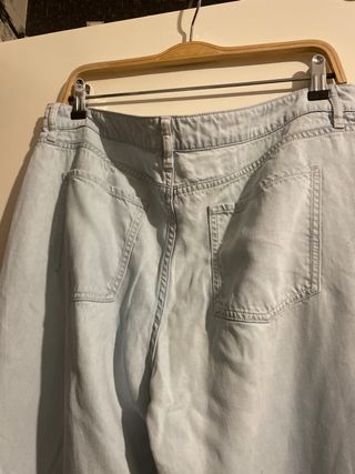 Pantalón vaquero ligero Euros anchos