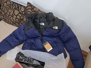 Chaqueta The North Face y Vans