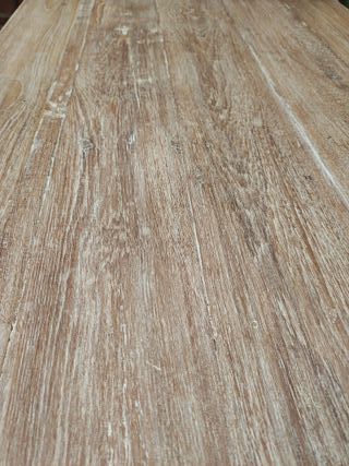 Mesa de centro Ahaan madera tallada