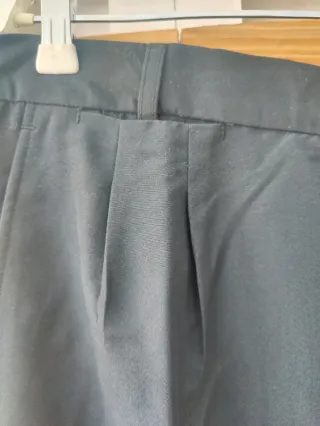 Pantalón de pinzas negro para hombre talla 44