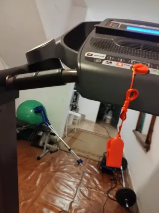 Cinta de correr eléctrica BH Pioneer