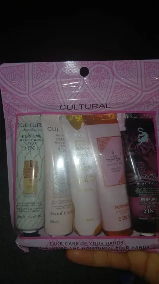 Set 5 Cremas Manos y Cuerpo CULTURAL