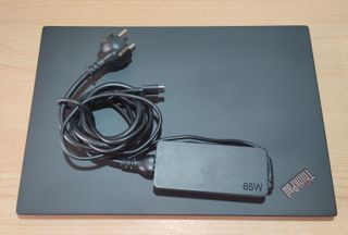 Ultrabook Lenovo Thinkpad T490. 16 GB RAM, 256 SSD