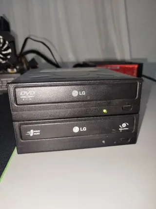 Lector DVD GDR-H30N / Regrabadora GH20NS10