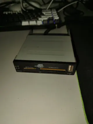 Lector DVD GDR-H30N / Regrabadora GH20NS10