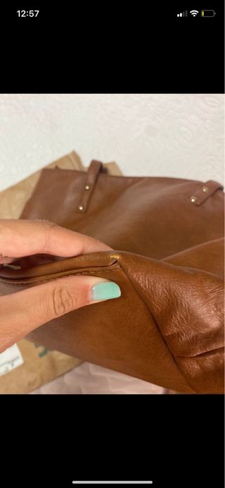 Bolso tote estilo piel color marrón