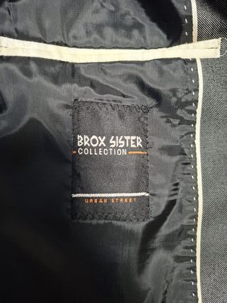 Traje negro para hombre