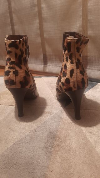 Botines marrones piel Pedro Miralles.T40