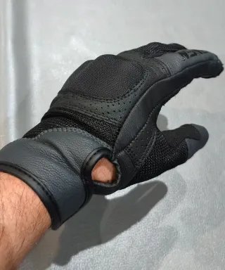 Guantes Moto Raven Talla M/8 Nuevos sin usar.