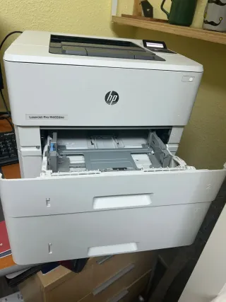 Impresora HP LaserJet Pro M402dne