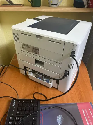 Impresora HP LaserJet Pro M402dne