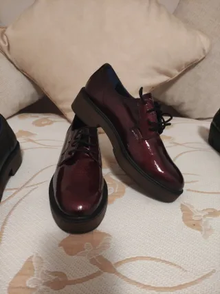 Zapatos Fluchos y Dorking Talla 37