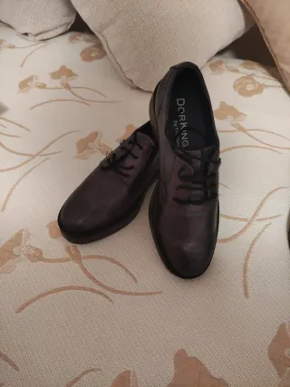 Zapatos Fluchos y Dorking Talla 37