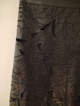 Falda Sfera Polipiel Negra Talla S