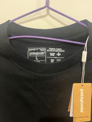 Camiseta Patagonia Manga Larga Negra