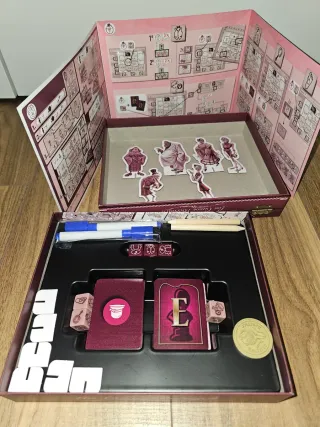 Juego de mesa Incómodos Invitados 2