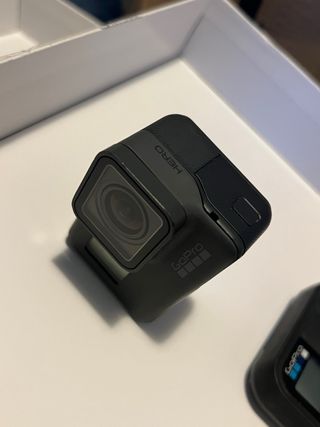 GoPro Hero 2018 + Control remoto