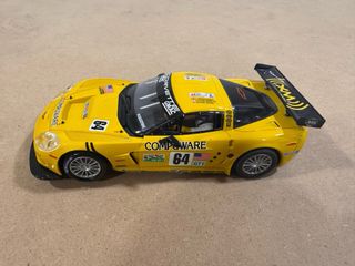 Scalextric Chevrolet Corvette Compuware amarillo