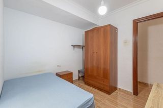 Piso en venta en Pajaritos - Plaza de Toros en Granada