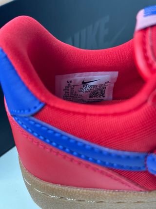 Nike Field General Rojo Azul Talla 40.5