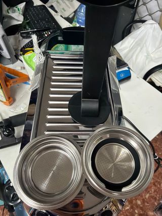 Cafetera DeLonghi Dedica Acero Inox