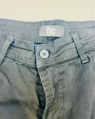 pantaloni neri strappati tg 46