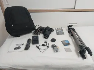 Cámara Nikon D3200 + Trípode y Mochila