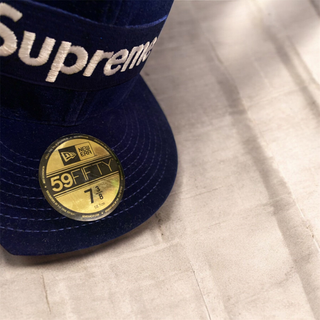 Gorra Supreme x New Era Azul Box Logo