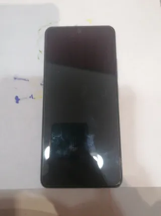 Poco F3 piezas (no enciende)