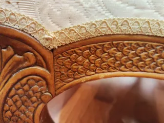 Conjunt de butaca clàssica amb reposapeus a joc